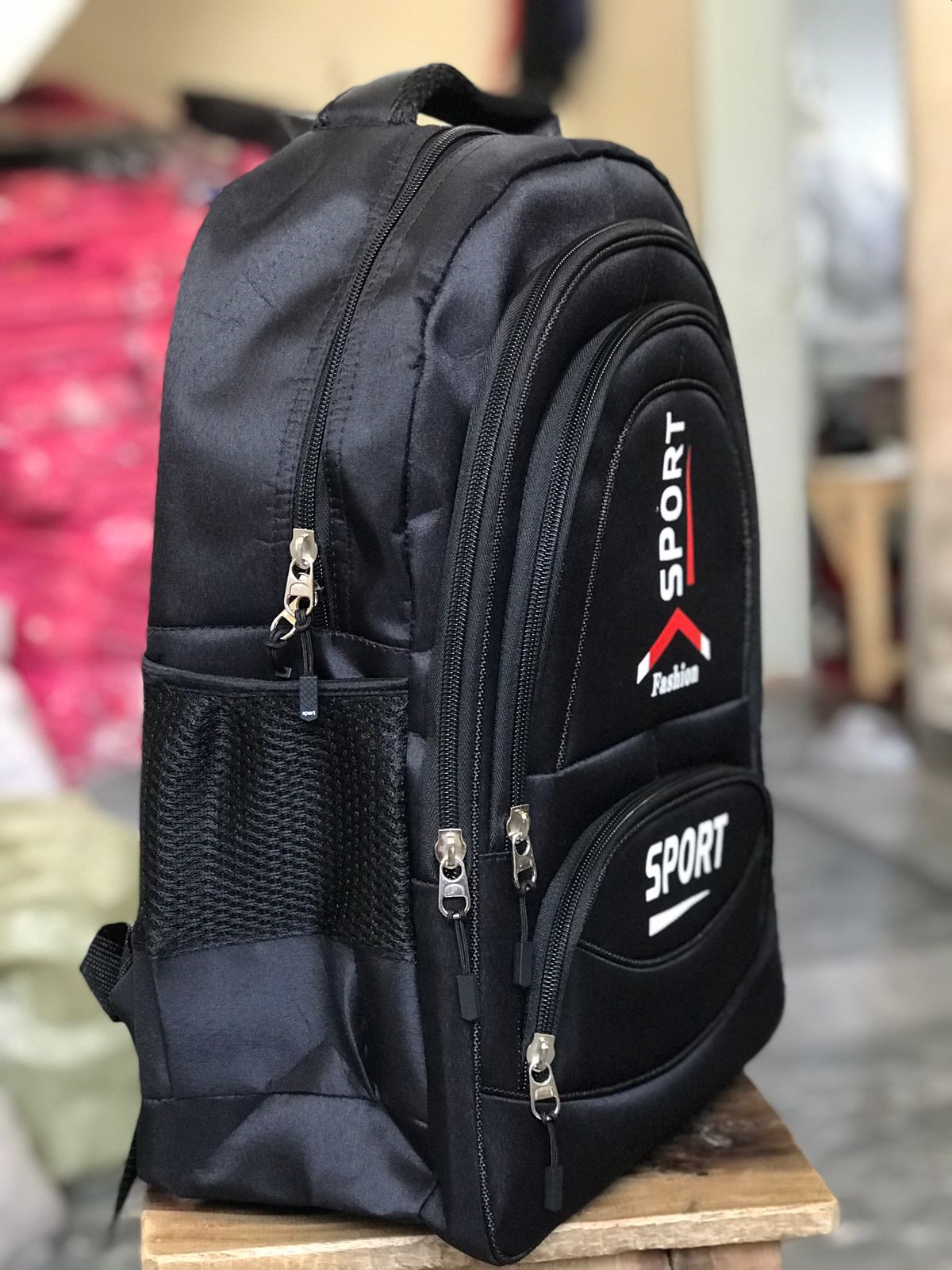 🎒 Top-Quality Multicolor School & Travel Backpack – Stylish & Versatile for All Ages